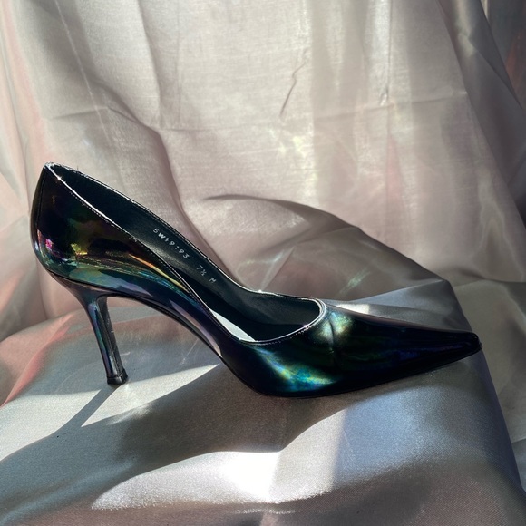 Stuart Weitzman black pearlized pointed pump - Picture 4 of 7